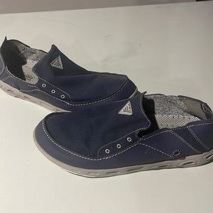 Columbia PFG slip on